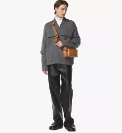 Klassik Multifunction Crossbody In Visetos