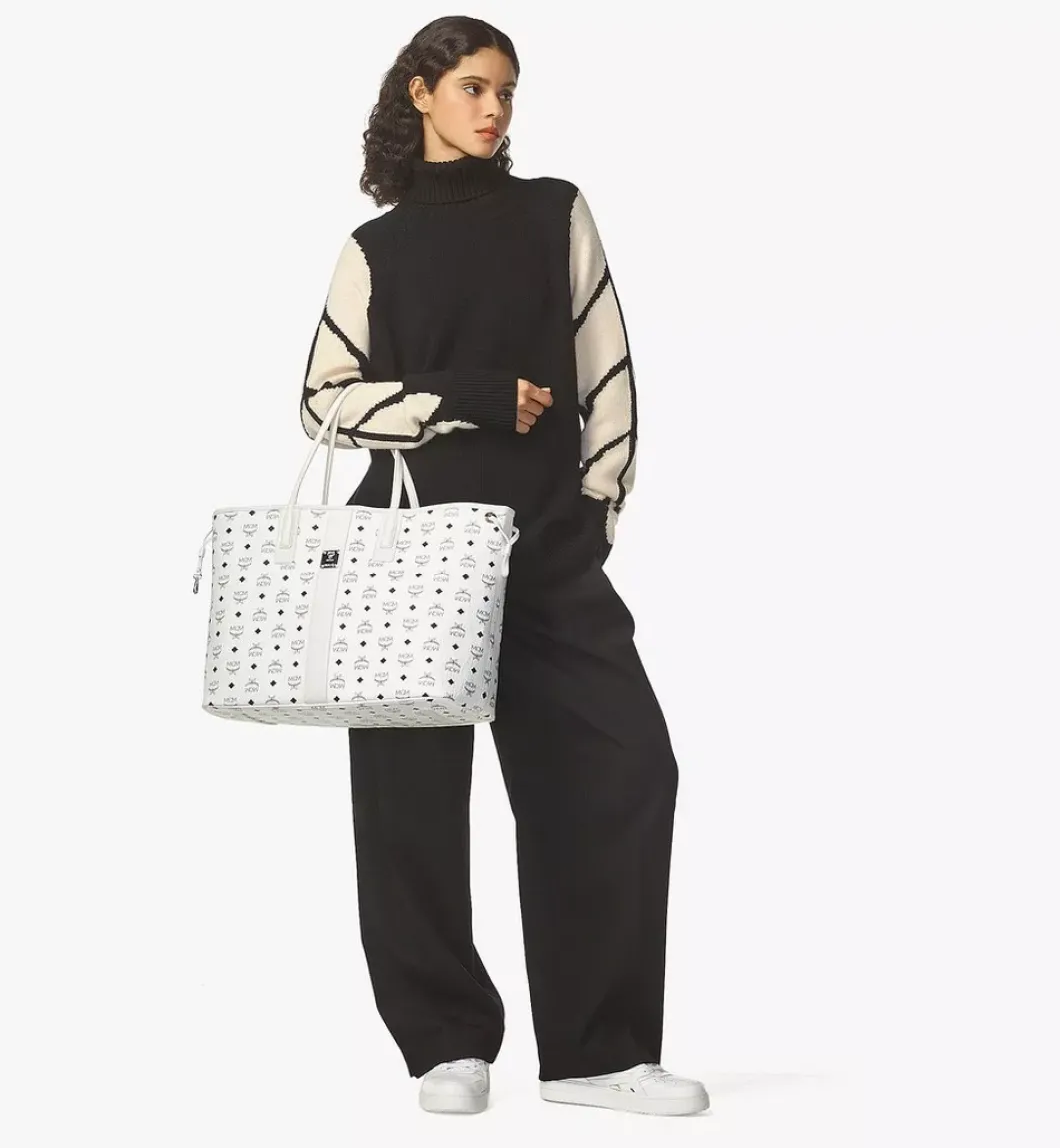 Reversible Liz Shopper In Visetos