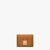 Tracy Wallet In Visetos