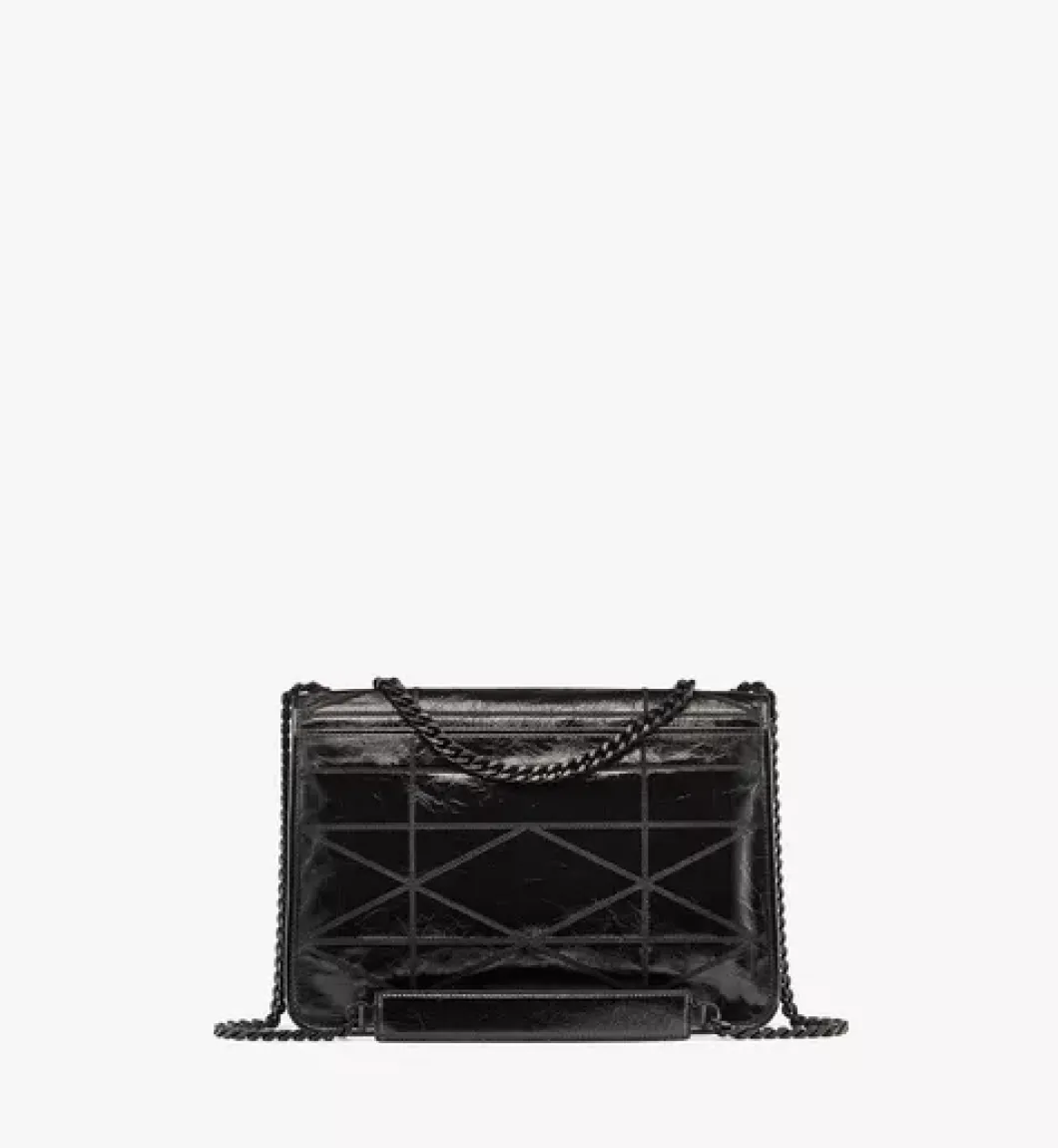 Travia Quilted Shoulder Bag In Crushed Leather